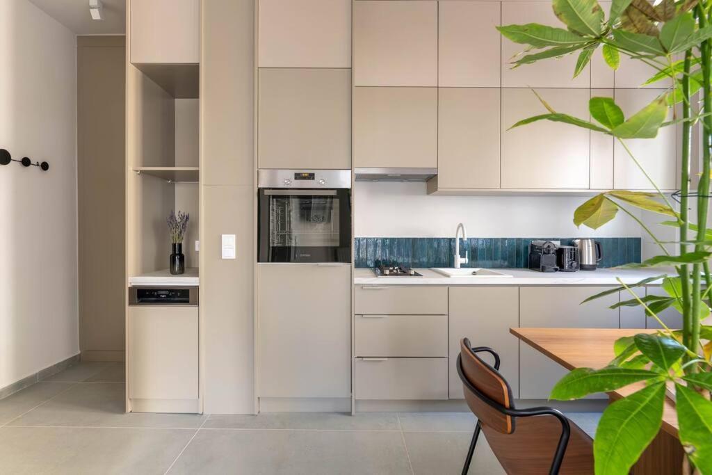 Apartment Premium In Paleo Faliro By Upstreet *